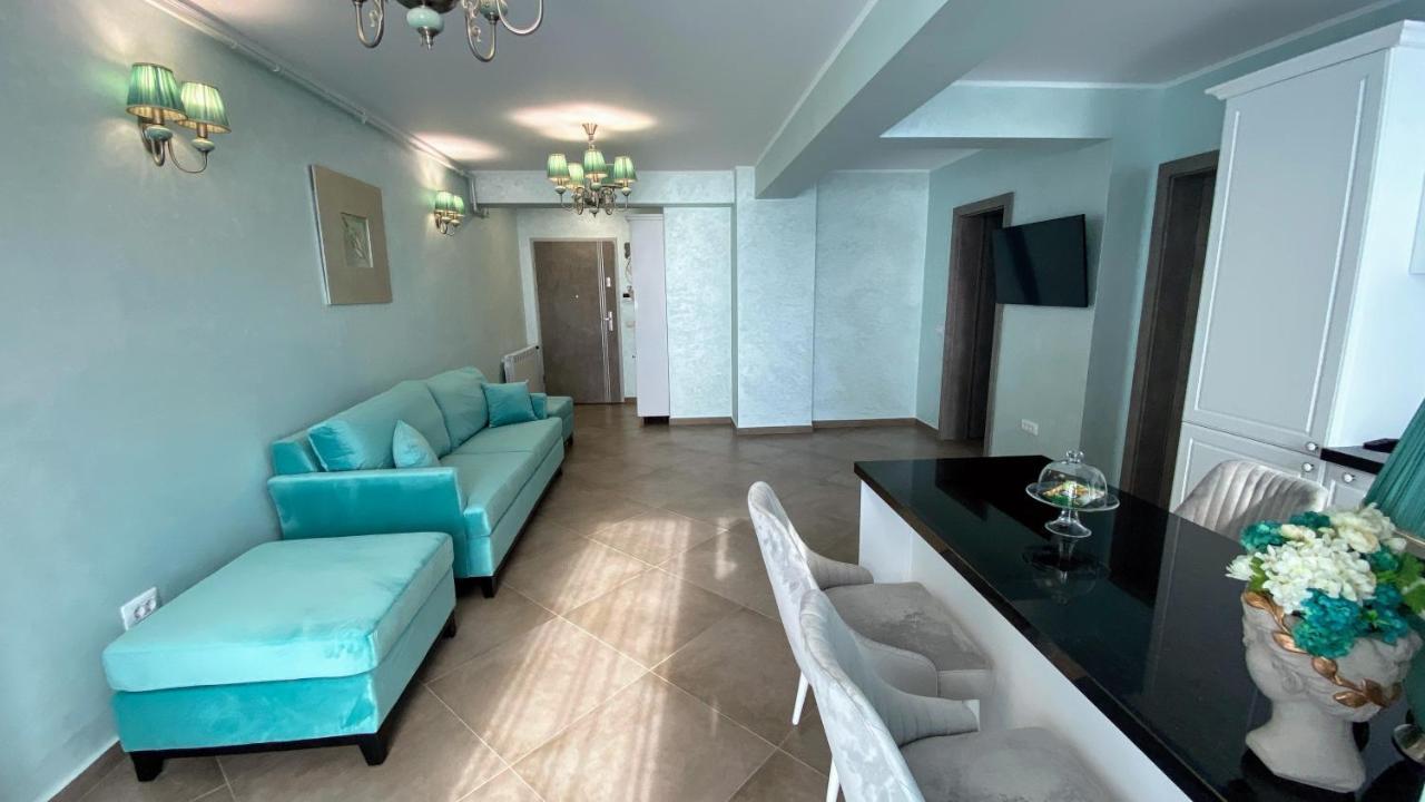 Myosotis Mamaia By The Lake Exterior photo